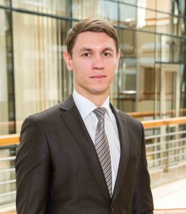 Dr. Anatoliy Yarovyi, Senior Partner